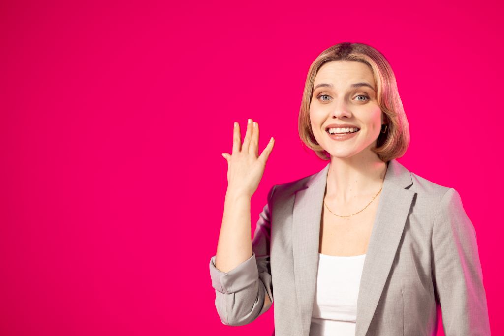 Polecaj Tillio, a wyniki sprzedaży śledź w panelu. Wdrażaj klientów i twórz własne usługi dodatkowe.